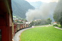 Der Zug hat Ramsau-Hippach verlassen und nähert sich nun langsam Mayrhofen.