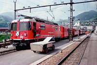 Ge 4/4 II Nr. 611 mit Regionalzug 744 in Disentis/Mustér