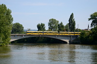 Zwei DT8.12 auf Aubrücke