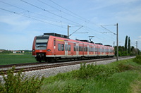 425 304 als RB 19367 nach Eutingen zwischen Gäufelden und Bondorf.
