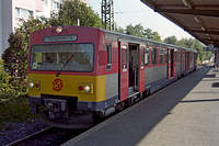 Steuerwagenseite des 2E-16 A/B von der Taunusbahn in Frankfurt/Main-Höchst.